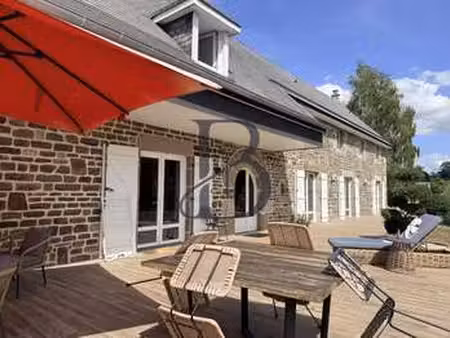vente maison à la colombe (50800) : à vendre / 246m² la colombe