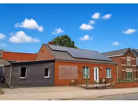 maison avec jardin et terrasse
