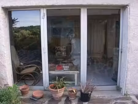 location appartement t1 meublé à banyuls-sur-mer (66650) : à louer t1 meublé / 12m² banyul