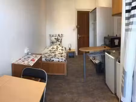 location appartement t1 meublé à grenoble (38000) : à louer t1 meublé / 20m² grenoble