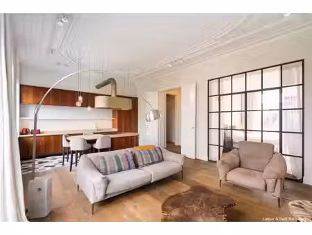 ixelles  châtelain