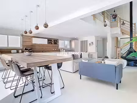 vente maison 5 pièces 145 m² à amberieu-en-bugey (01500)  375 000 €