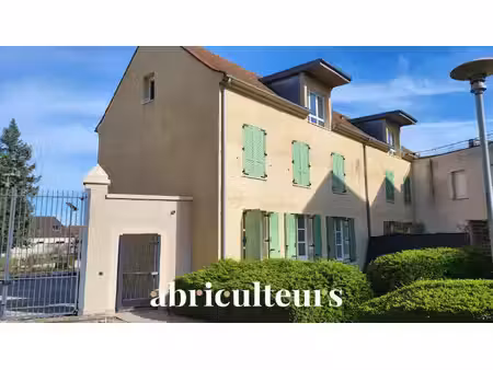 coup de cœur : sublime t4 (84 m²) de 3 chambres  lumineux & spacieux dans cadre prisé