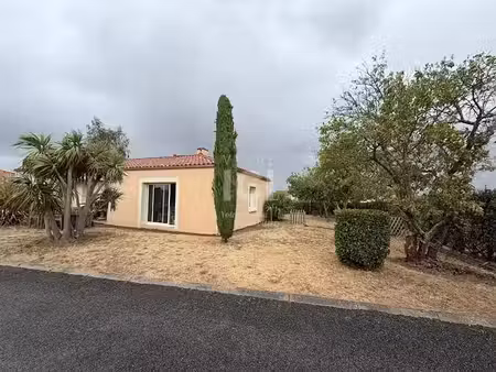 location maison 5 pièces 115.45 m² à saint-fiacre-sur-maine (44690)  1 100 €
