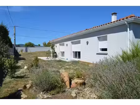 maison contemporaine de 2020  en excéllent état  matériaux et finitions de grande...