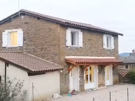 location maison 4 pièces 76 m² à belmont-d’azergues (69380)