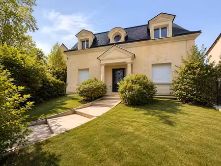 vente maison 5 pièces 178 m² à rueil-malmaison (92500)  1 590 000 €