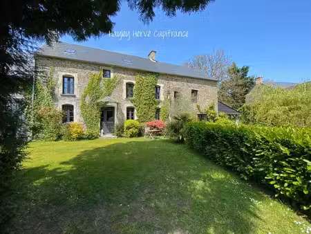 propriété en pierre entièrement rénovée avec maison d'amis — 284 m²  2 ha  20 min de...
