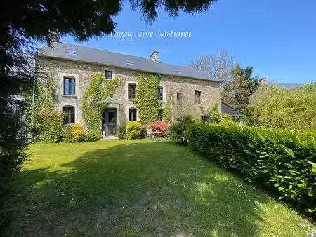 propriété en pierre entièrement rénovée avec maison d'amis — 284 m²  2 ha  20 min d