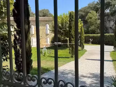 vente maison 6 pièces 245 m² à grans (13450)  845 000 €