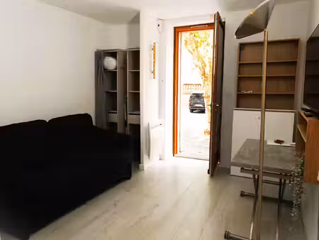 saint sulpice centre - studio meublé de 18 m²