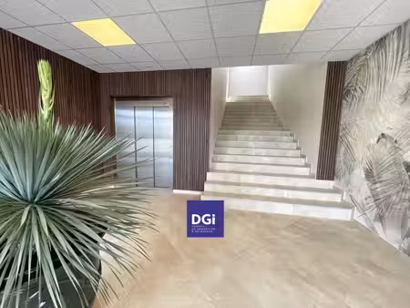location bureaux 200 m² à 450 m²