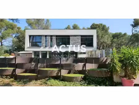 maison avec piscine et terrasse le pilon blanc - salon-de-provence (13)