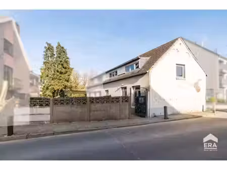 charmante maison avec jardin idéalement située a ternat