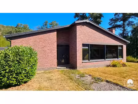 villa plain-pied de 146m² à rénover  3ch  garage  7a80ca