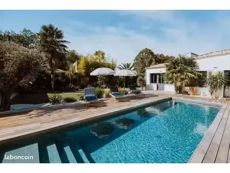location villa climatisée avec piscine - année scolaire 2027-2028