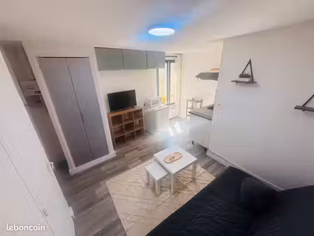 studio meublé - centre ville arpajon - 600 charges comprises