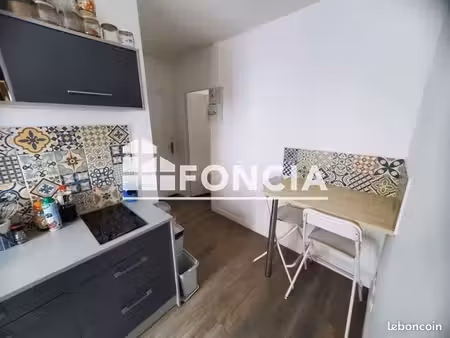 studio 1 pièce 20 m²