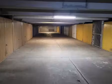 location box fermé sécurisé en sous-sol – sartrouville (10 min gare) – 120/mois