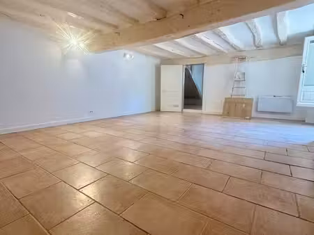 grand t1 centre ville de beaune