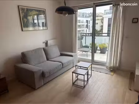 t2 meublé 42m² – terrasse plein sud – résidence calme quasi neuve