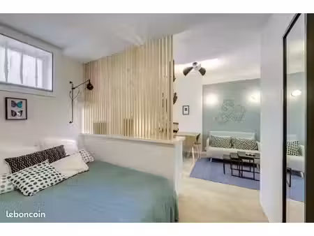 t1 bis avec terrasse 1 chambre