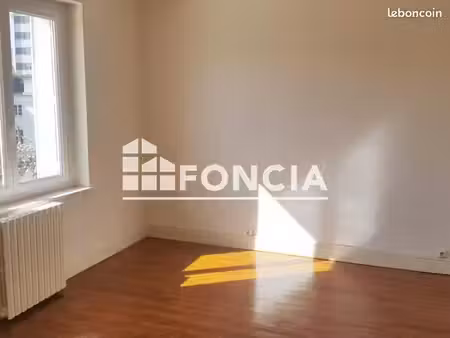 appartement 3 pièces 60 m²