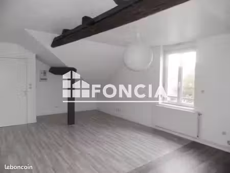 appartement 3 pièces 44 m²