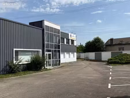 location garde-meuble / box