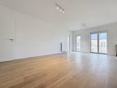 appartement à louer à avenue paul pilloy 13 court-saint-étienne (vbe60537)