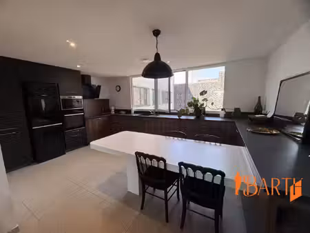 appartement de standing – 113 m² – place de la nation à bo