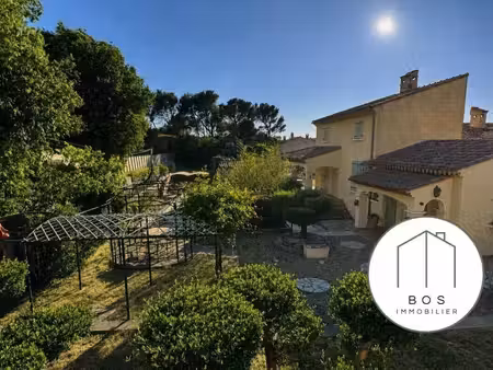 villa avec piscine et garage
