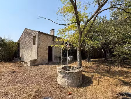 maison en pierres à ferrieres (17170)