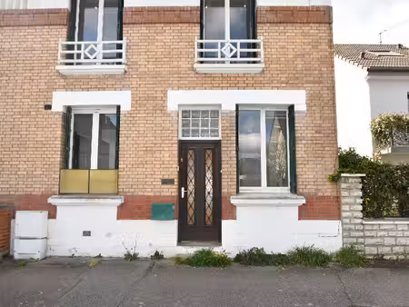 appartement/maison de ville bois d'arcy 4 pièces 53.39 m2