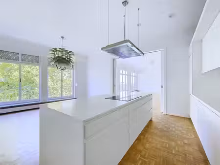 splendide appartement dans immeuble standing