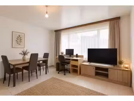 lichtrijk appartement met 2 slaapkamers en terras – epc d...