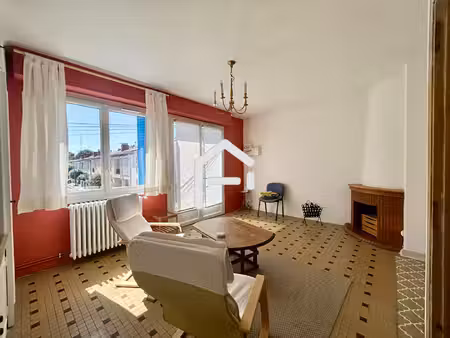 a louer : t3 de 65m² à saint cyprien - 31300