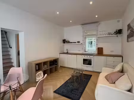 charmante arrière maison au coeur du quartier européen