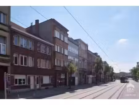 schaerbeek – commerce avec habitation à vendre