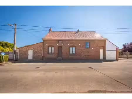 maison avec annexes et garage