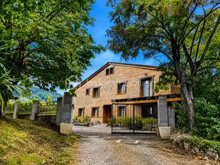 chalet de 345 m² à puivert