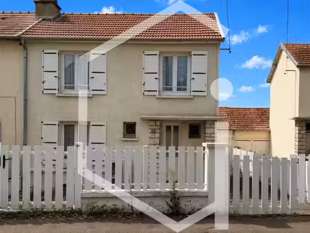 maison 3 chambres proche des commodités