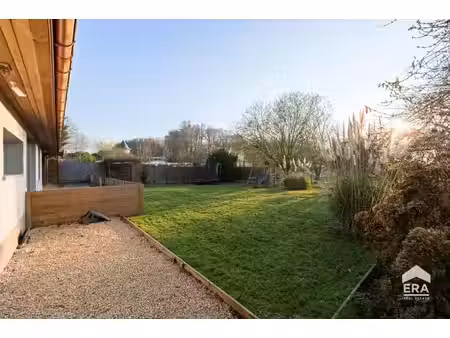 magnifique maison entièrement rénovée  4ch  jardin  garage