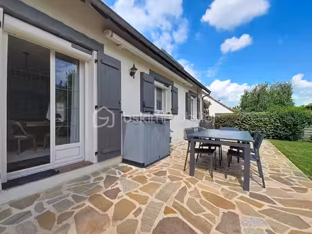 maison de 150 m² à le plessis-pate