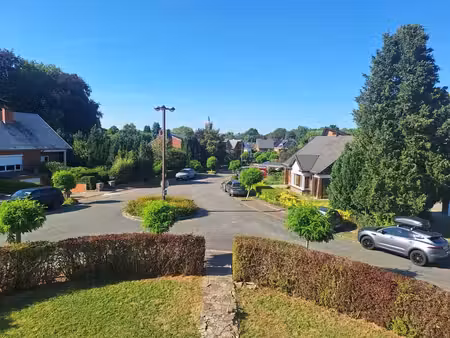 villa lumineuse avec jardin