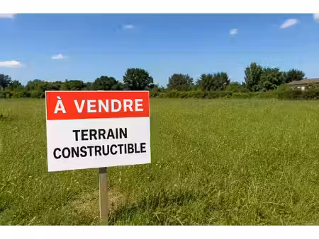 exclusivité.bressols (82710) terrain constructible de 847m2.