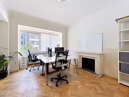 rue de la loi / espace bureaux à louer