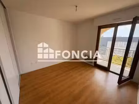 location appartement 2 pièces à nantes (44000) : à louer 2 pièces / 45m² nantes