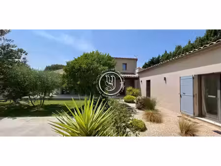 villa avec piscine maussane-les-alpilles (13)
