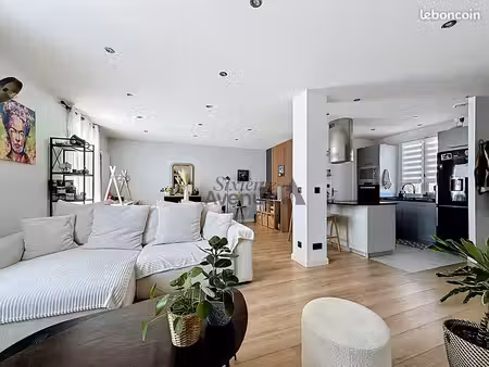 maison 5 pièces 90 m²